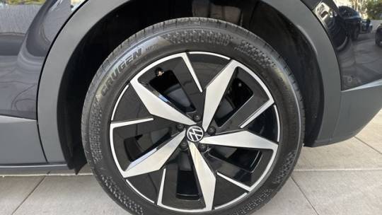 2023 Volkswagen ID.4 1V2VMPE82PC037317