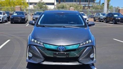 2017 Toyota Prius Prime - Images - 2