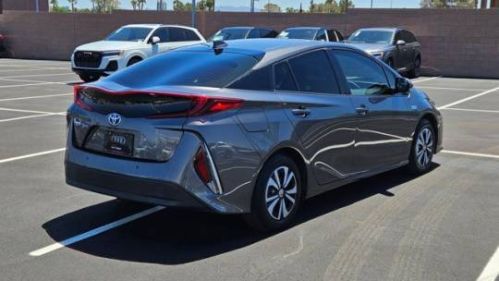 2017 Toyota Prius Prime - Images - 5