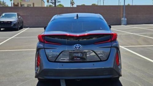 2017 Toyota Prius Prime - Images - 7