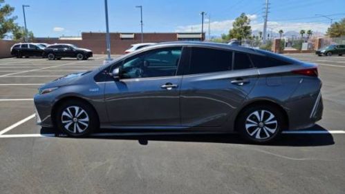 2017 Toyota Prius Prime - Images - 9