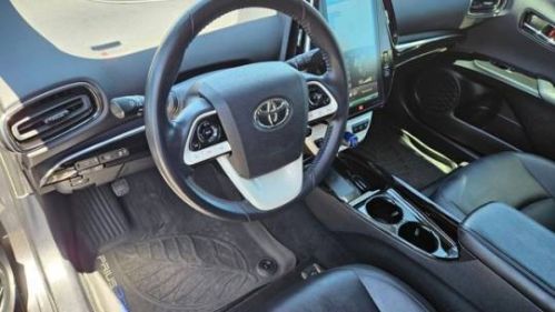 2017 Toyota Prius Prime - Images - 10