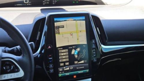 2017 Toyota Prius Prime - Images - 15