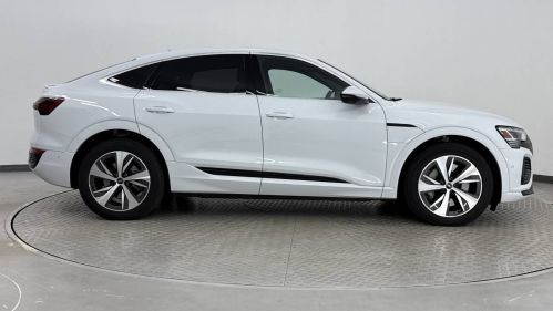 2024 Audi Q8 e-tron - Images - 8