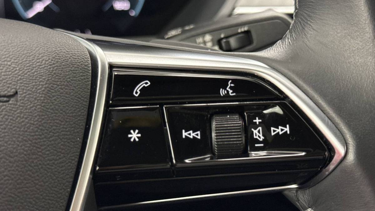 2024 Audi Q8 e-tron - Images - 15