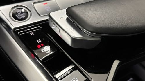 2024 Audi Q8 e-tron - Images - 23