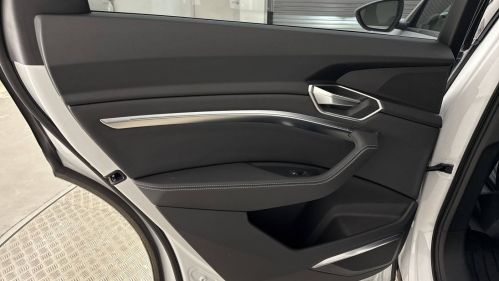 2024 Audi Q8 e-tron - Images - 27