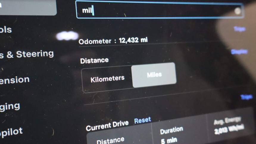 2022 Tesla Model X 7SAXCBE68NF338207