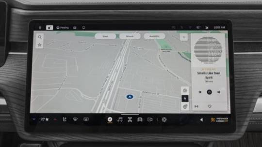 2024 Rivian R1S - Images - 16