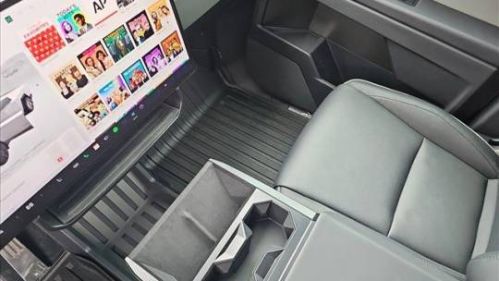 2024 Tesla Cybertruck - Images - 23