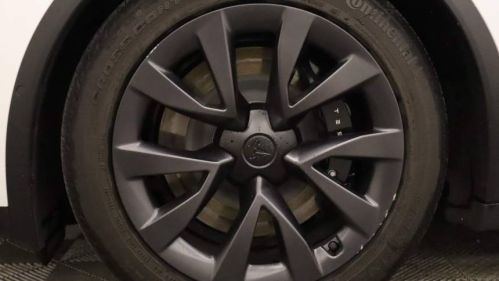 2022 Tesla Model X 7SAXCBE68NF338207