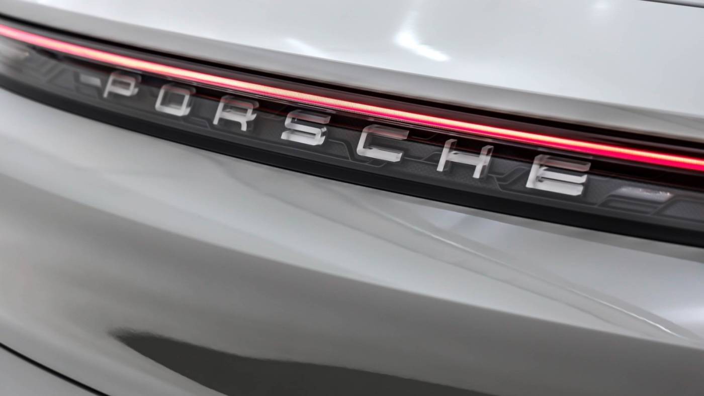 2023 Porsche Taycan WP0AA2Y18PSA13591