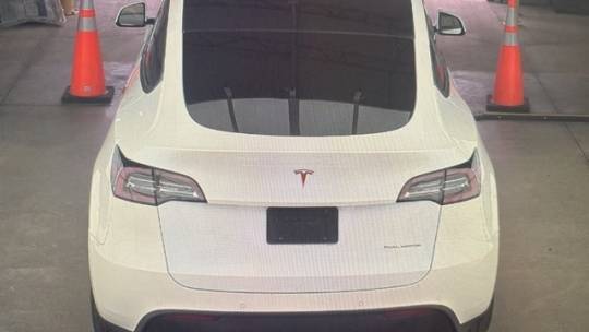 2020 Tesla Model Y 5YJYGDEF6LF002862