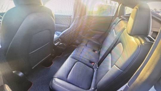 2020 Tesla Model Y 5YJYGDEF6LF002862
