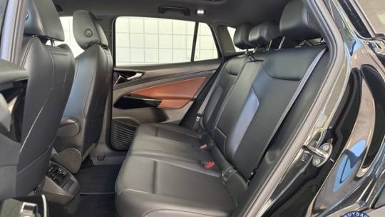 2021 Volkswagen ID.4 WVGUNPE26MP062372