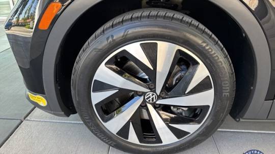 2021 Volkswagen ID.4 WVGUNPE26MP062372