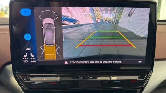 2021 Volkswagen ID.4 WVGTMPE29MP062655
