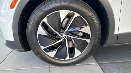 2021 Volkswagen ID.4 WVGTMPE25MP058702