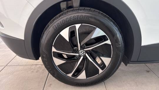 2021 Volkswagen ID.4 WVGTMPE25MP058702