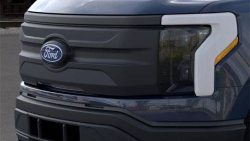 2025 Ford F-150 Lightning - Images - 17