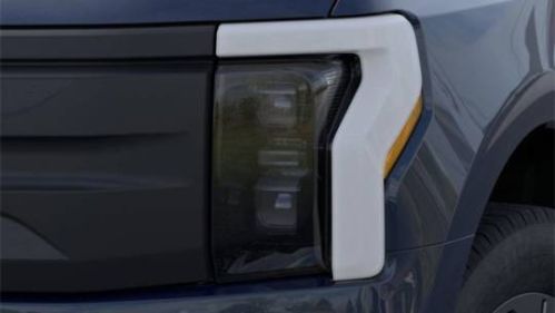 2025 Ford F-150 Lightning - Images - 18