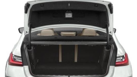 2024 BMW 3 Series - Images - 11