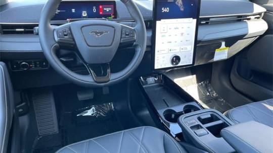 2025 Ford Mustang Mach E 3FMTK1R45SMA18847