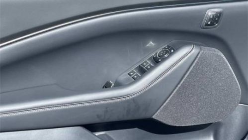 2025 Ford Mustang Mach E 3FMTK1R45SMA18847