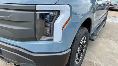 2023 Ford F-150 Lightning - Images - 9