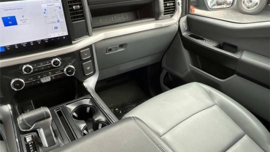 2023 Ford F-150 Lightning - Images - 14