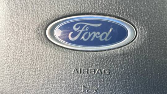 2023 Ford F-150 Lightning - Images - 31