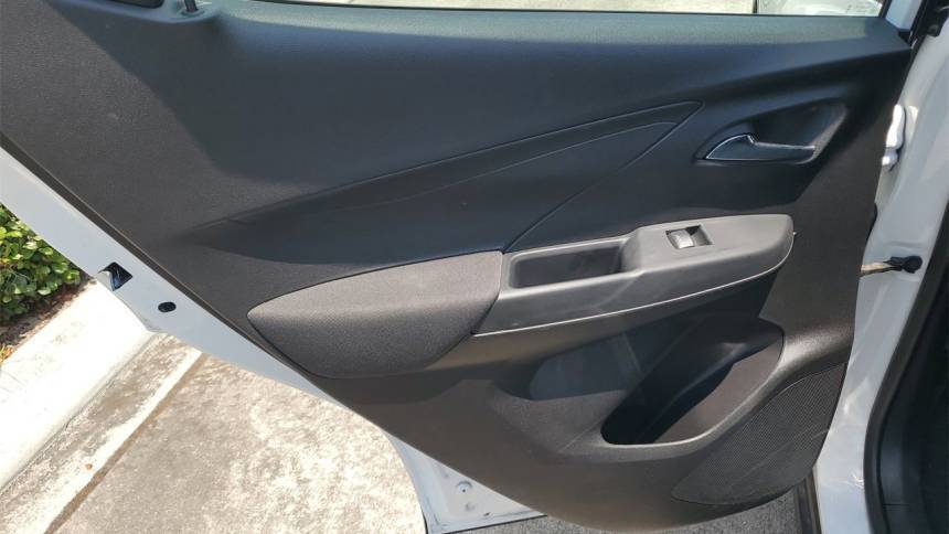 2023 Chevrolet Bolt - Images - 8