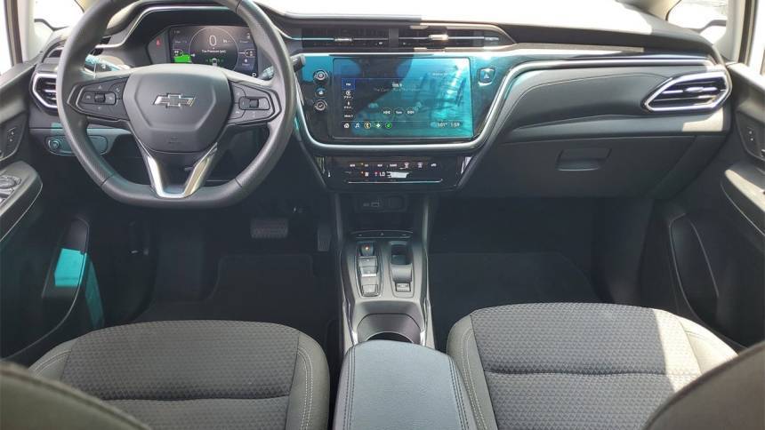 2023 Chevrolet Bolt - Images - 11