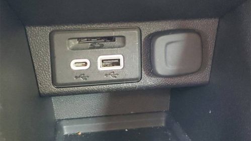 2023 Chevrolet Bolt - Images - 23