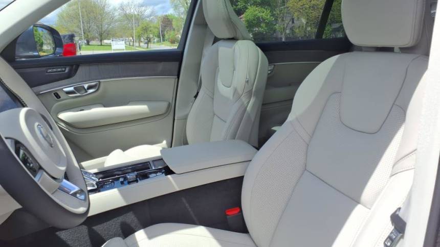 2025 Volvo XC90 YV4H60PG6S1387331