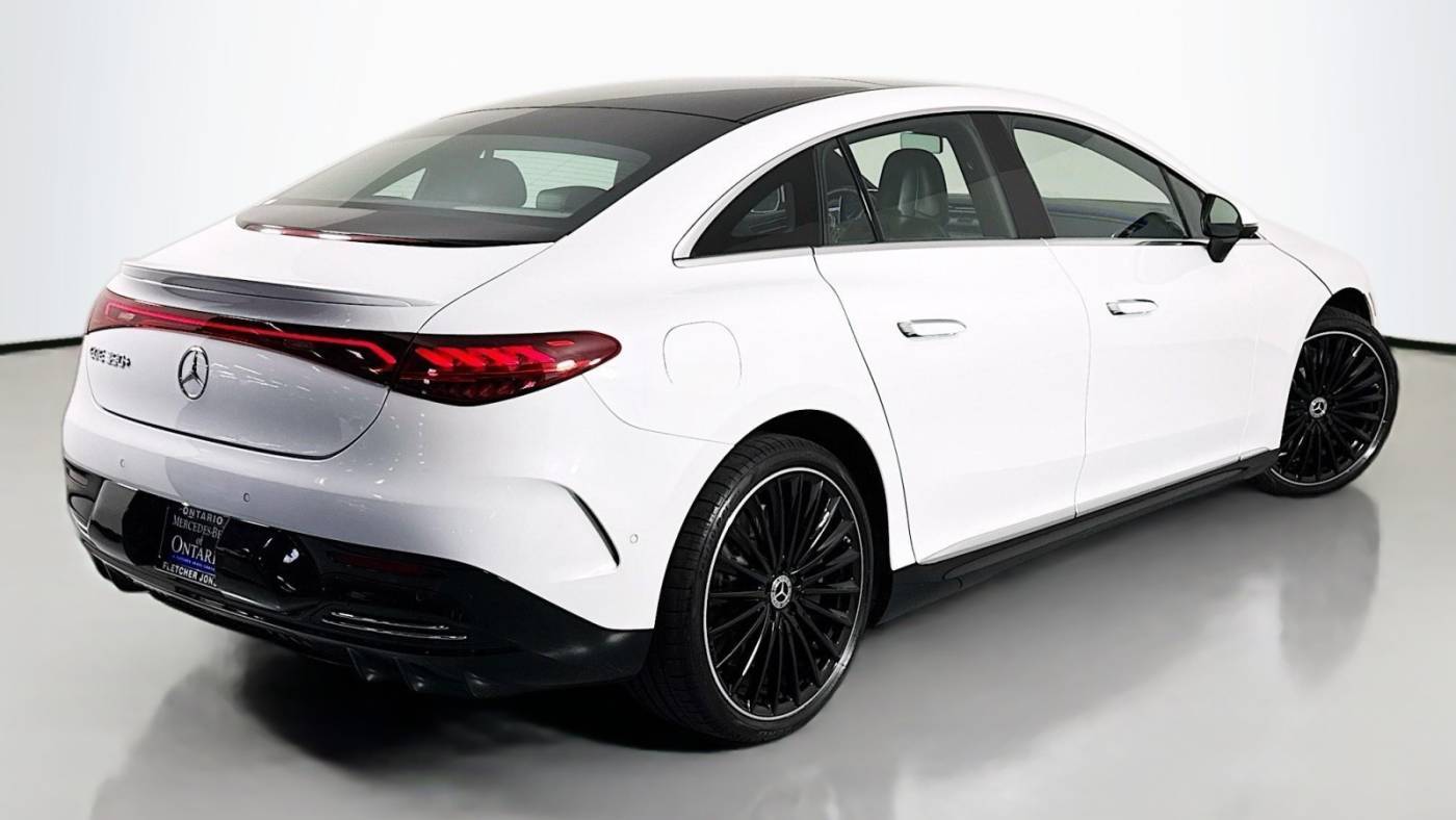 2023 Mercedes EQE Sedan W1KEG2BBXPF014335