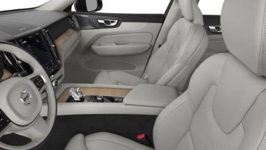 2025 Volvo XC60 YV4H60RC0S1204595