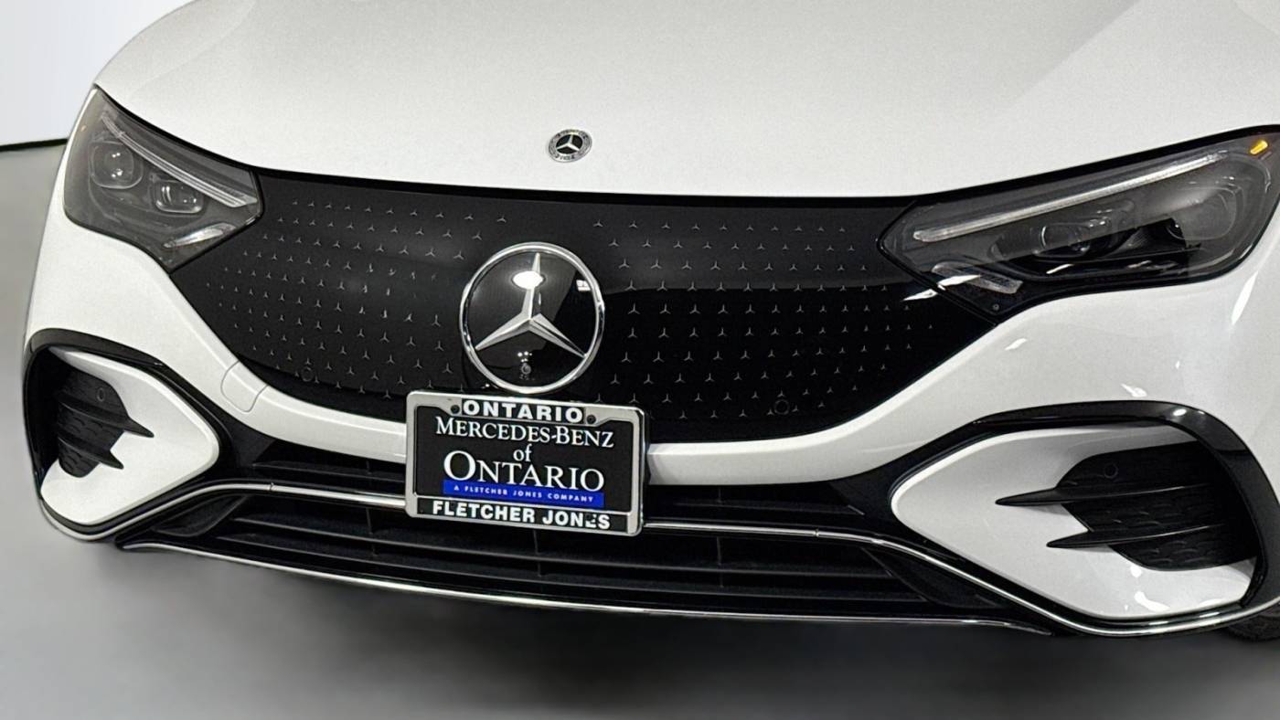 2023 Mercedes EQE Sedan W1KEG2BBXPF014335