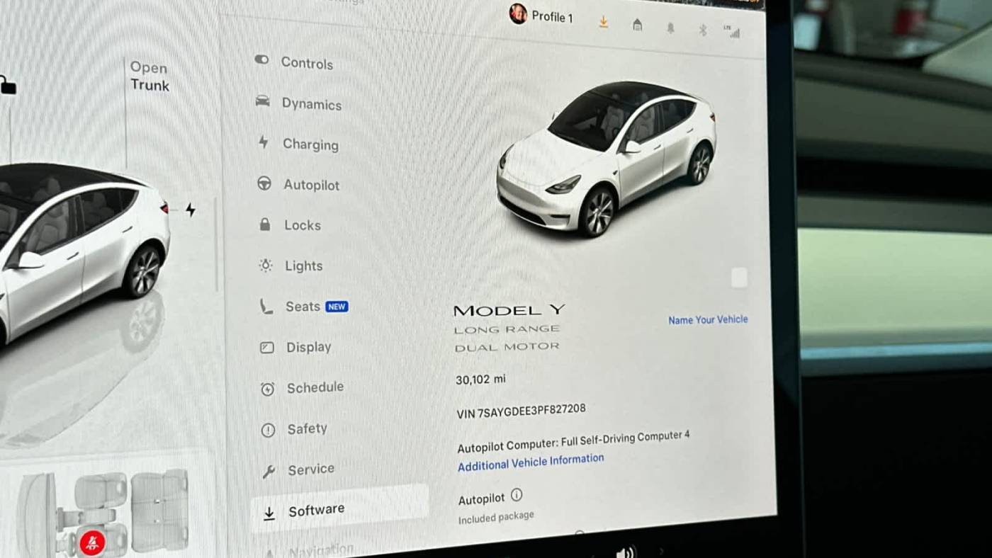 2023 Tesla Model Y 7SAYGDEE3PF827208