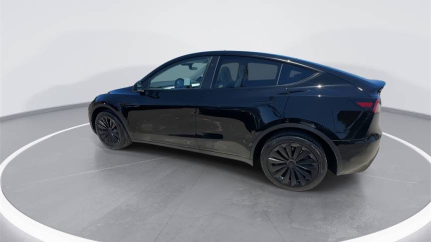 2024 Tesla Model Y 7SAYGDEE0RA234986