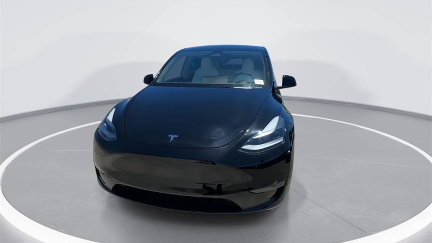 2024 Tesla Model Y 7SAYGDEE0RA234986