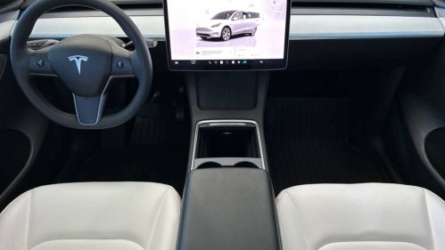 2023 Tesla Model Y 7SAYGDEE3PF827208