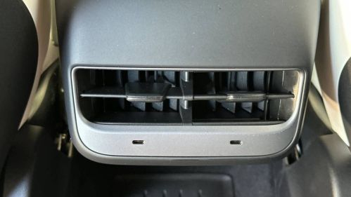 2023 Tesla Model Y 7SAYGDEE3PF827208
