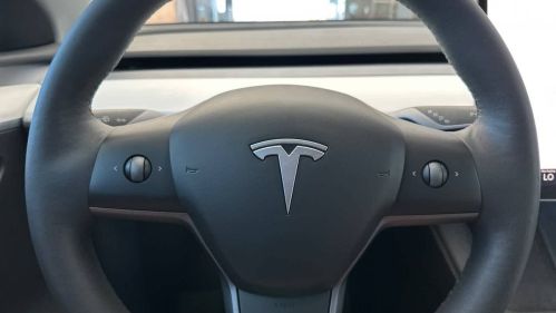 2023 Tesla Model Y 7SAYGDEE3PF827208