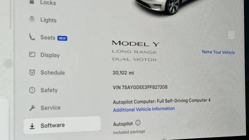 2023 Tesla Model Y 7SAYGDEE3PF827208