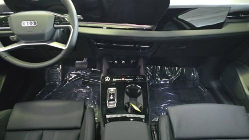 2025 Audi Q6 e-tron WA124BGFXSA040015