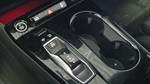 2025 Audi Q6 e-tron WA124BGFXSA040015