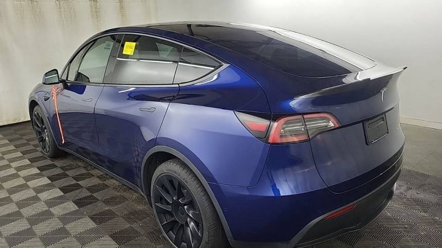 2021 Tesla Model Y 5YJYGDEE6MF300398