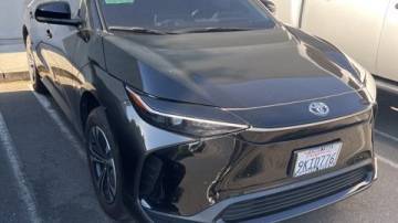 2023 Toyota bZ4X JTMABACA5PA044637