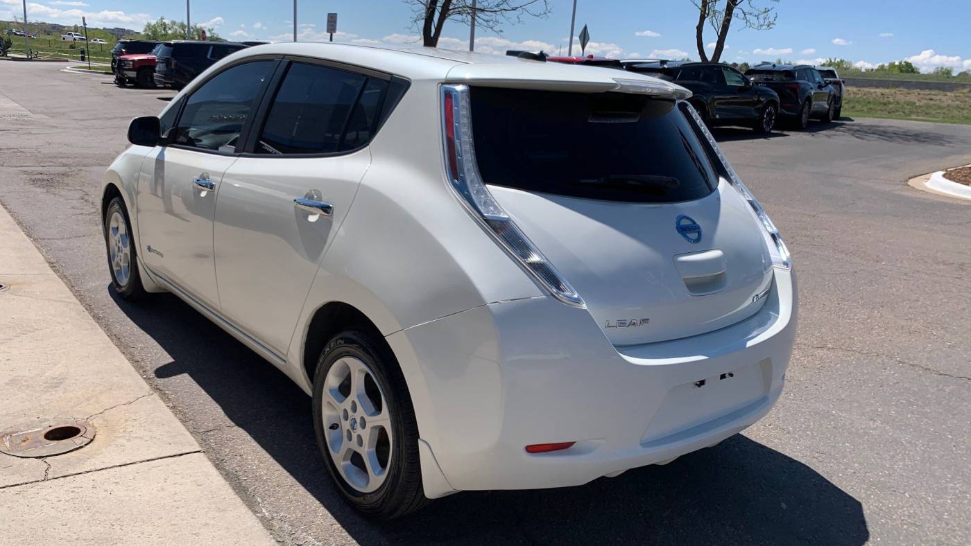 2013 Nissan LEAF 1N4AZ0CP6DC418088